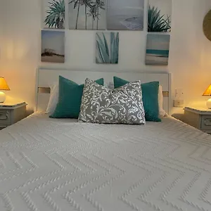 https://casa-el-conde.in-canary-islands.com